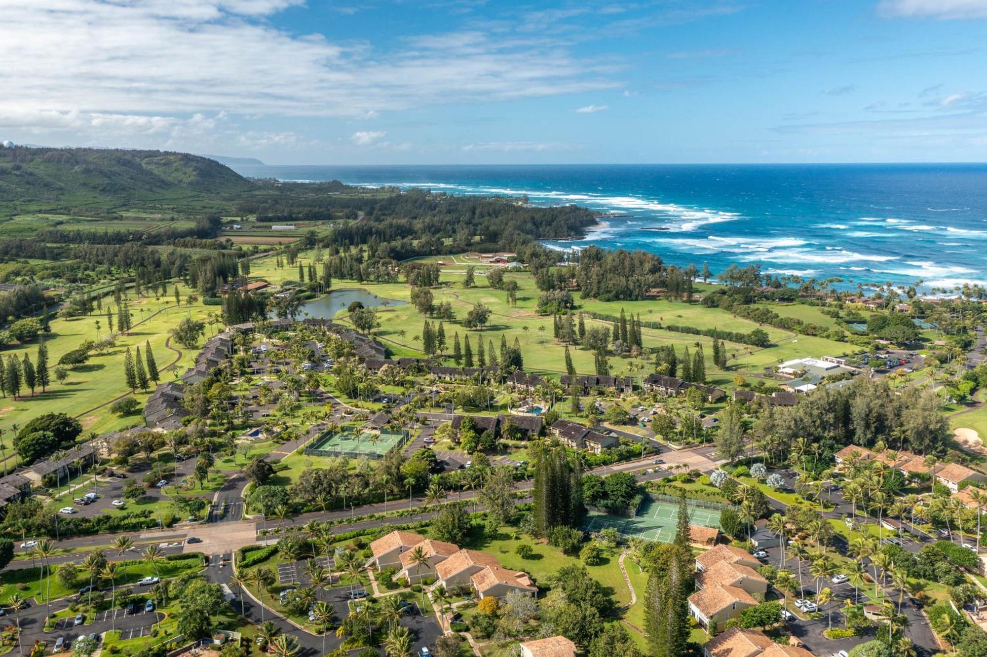 Turtle Bay Escape Golf Course Front, By The Beach Villa Kahuku Exterior photo